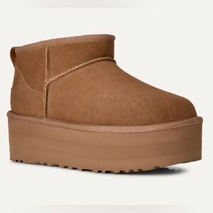 UGG Classic Ultra Mini Platform Boot in Chestnut